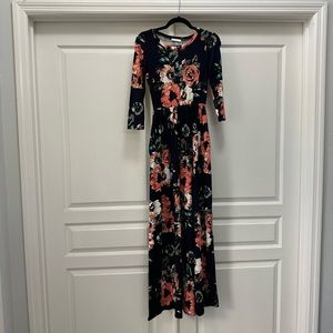 Navy floral Jessa kae maxi